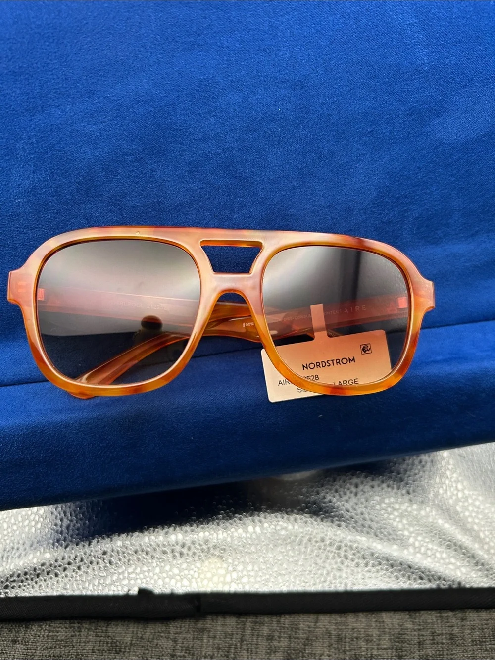 Aire Whirlpool - Vintage Orange Tort Brown Grad